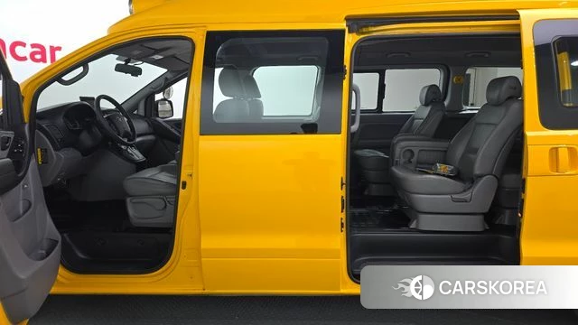 Hyundai The New Grand Starex id 3899561 из Кореи 20