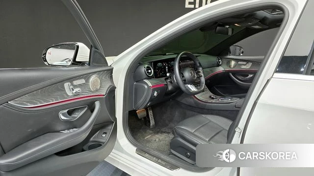 Mercedes-Benz E-Class W213 id 4282580 из Кореи 20
