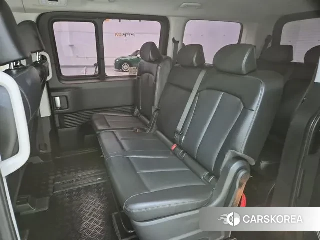 Hyundai Staria id 3497579 из Кореи 18