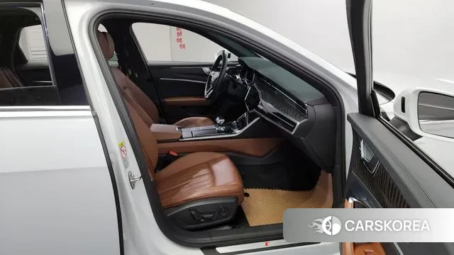 Audi A6 (C8) id 3509267 из Кореи 20