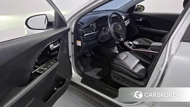 Kia Niro EV id 3488576 из Кореи 20