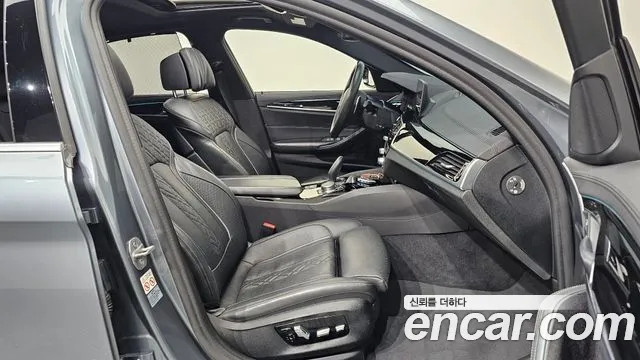 BMW 5 Series (G30) id 2715027 из Кореи 20