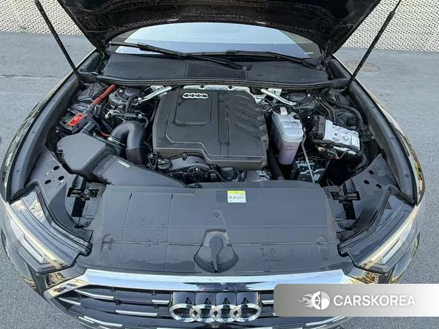 Audi A6L id 4259399 из Китая 10