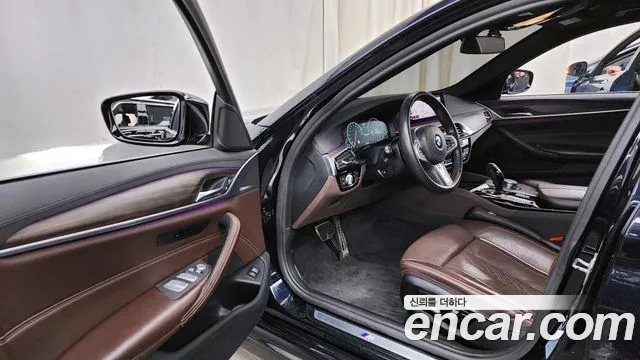 BMW 5 Series (G30) id 2274351 из Кореи 20