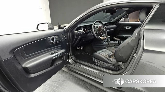 Ford Mustang id 3925022 из Кореи 20