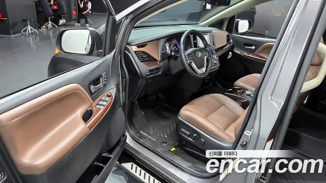 Toyota Sienna id 2818921 из Кореи 20