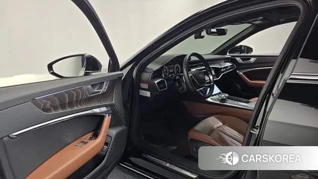 Audi A6 (C8) id 3701354 из Кореи 20