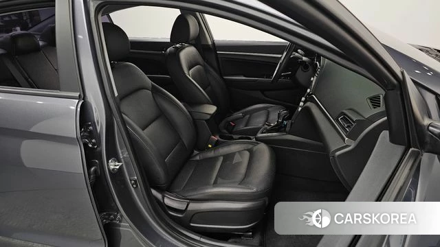 Hyundai The New Avante AD id 4430328 из Кореи 30