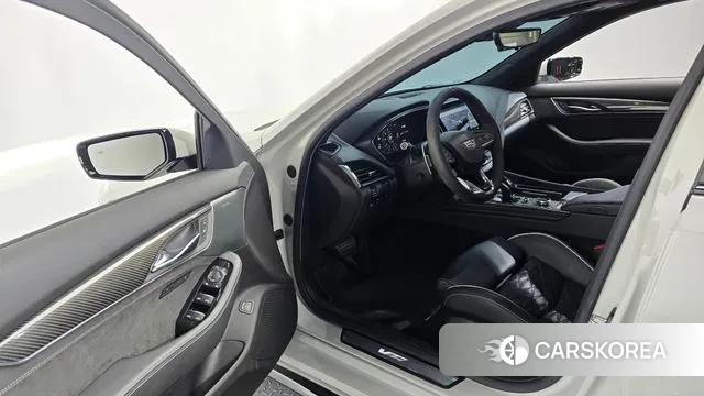 Cadillac CT5-V id 3322846 из Кореи 20