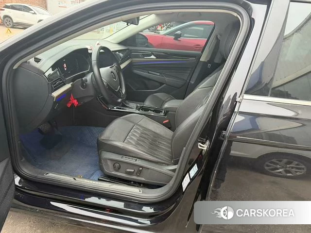 Volkswagen Passat id 4313775 из Китая 12