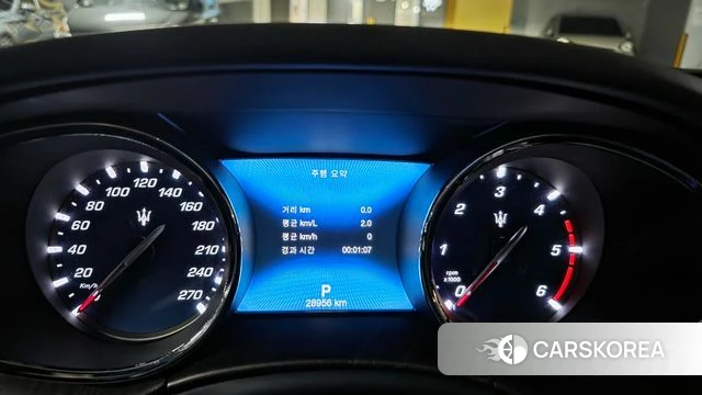 Maserati Quattroporte id 3852757 из Кореи 13