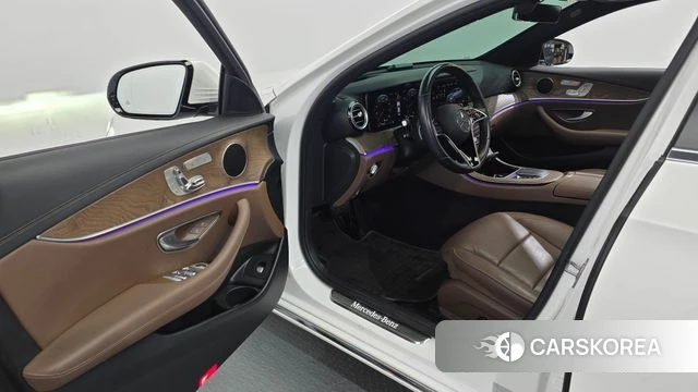 Mercedes-Benz E-Class W213 id 4501347 из Кореи 33