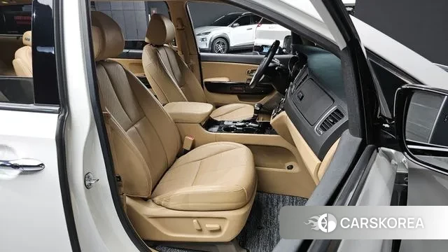 Kia The New Carnival id 3344909 из Кореи 20