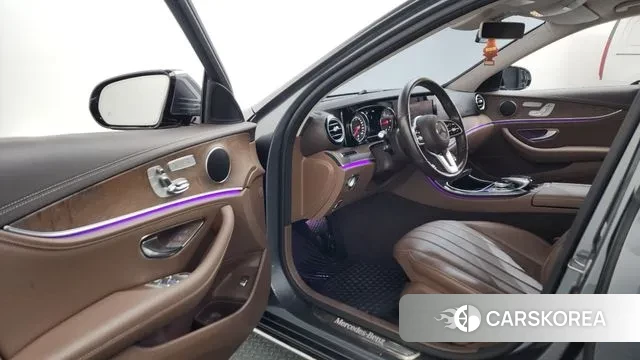 Mercedes-Benz E-Class W213 id 3429154 из Кореи 20
