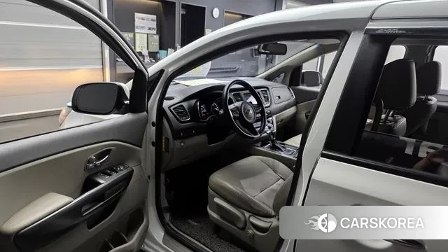 Kia All New Carnival id 3096274 из Кореи 20