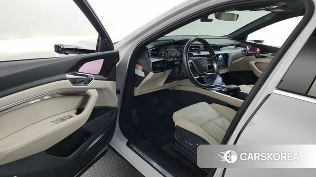Audi e-Tron id 4507105 из Кореи 36