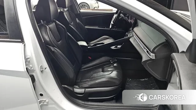 Hyundai Avante (CN7) id 3438954 из Кореи 19