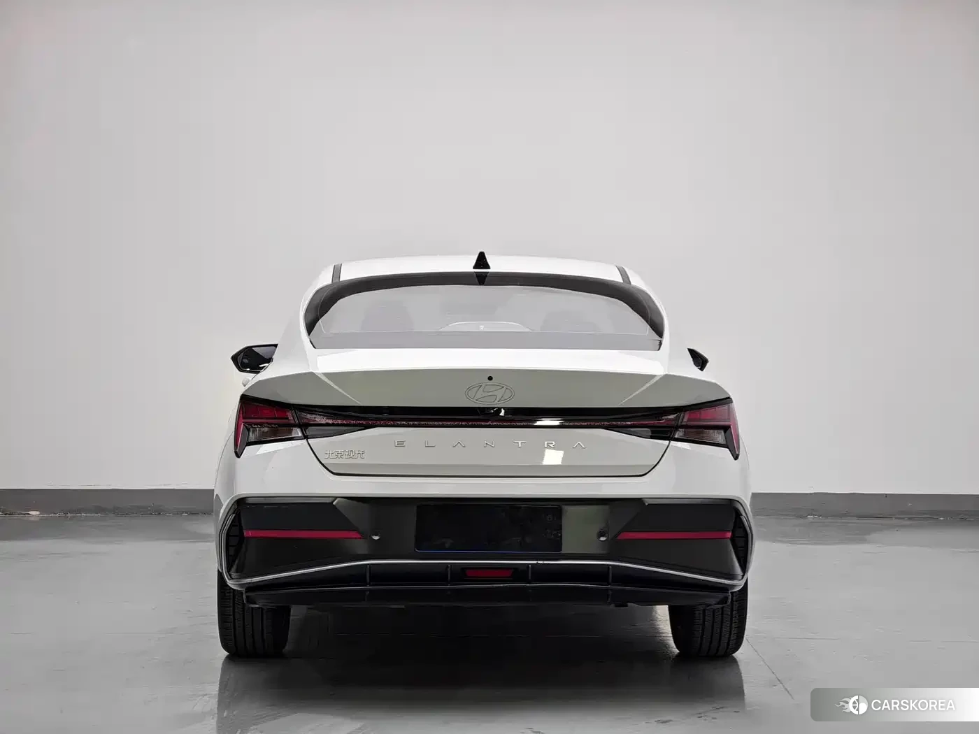 Hyundai Elantra id 4548145 из Китая 20