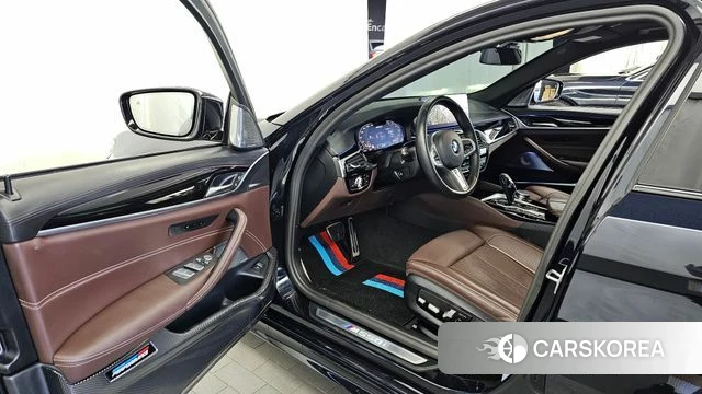BMW 5 Series (G30) id 4778870 из Кореи 34
