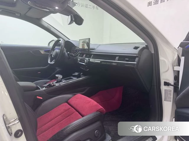 Audi A4L id 4278599 из Китая 17