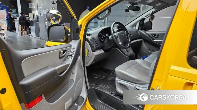 Hyundai The New Grand Starex id 4445916 из Кореи 30