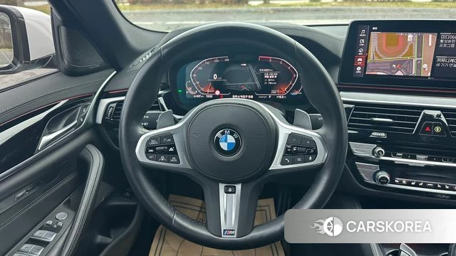 BMW 5 Series (G30) id 3877294 из Кореи 20