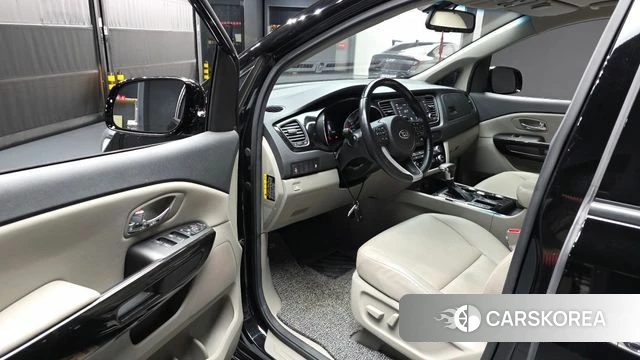 Kia The New Carnival id 4233089 из Кореи 30