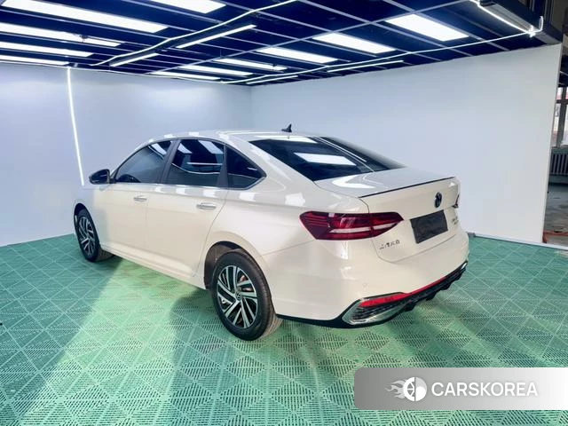 Volkswagen Lavida id 4335918 из Китая 26