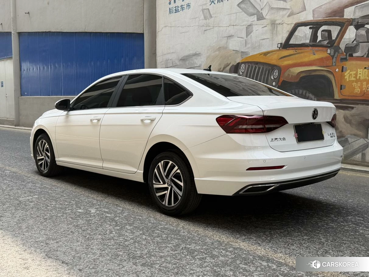 Volkswagen Lavida id 4473873 из Китая 15