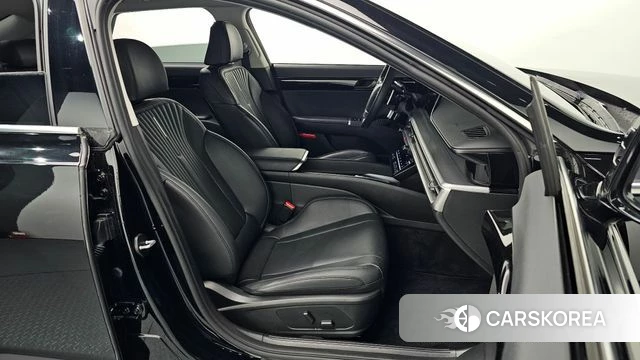 Hyundai Grandeur (GN7) id 3805403 из Кореи 20