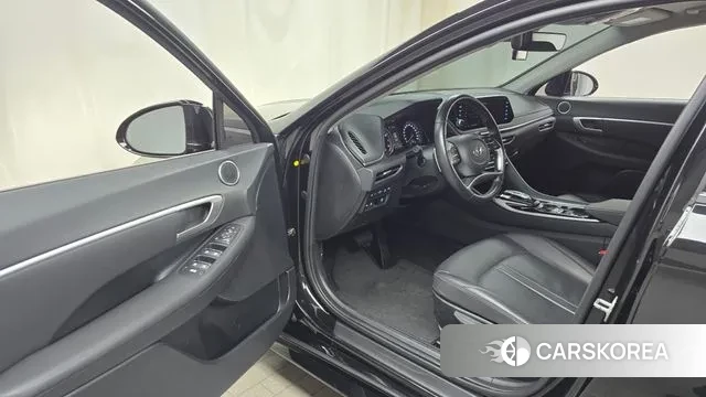 Hyundai Sonata (DN8) id 3759120 из Кореи 20