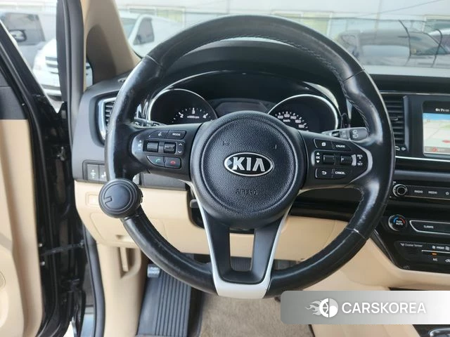 Kia All New Carnival id 4694267 из Кореи 20