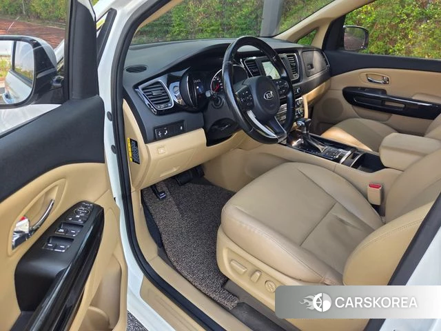 Kia All New Carnival id 4180771 из Кореи 20