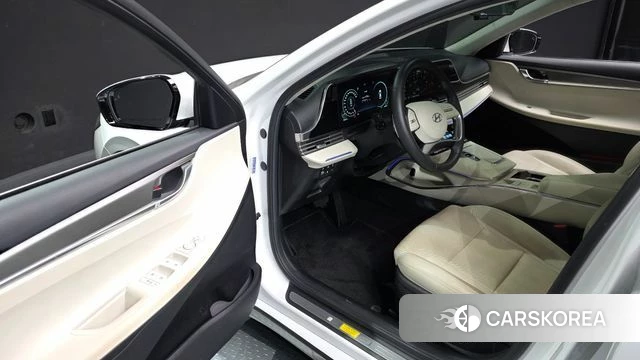 Hyundai The New Grandeur IG Hybrid id 4330212 из Кореи 34