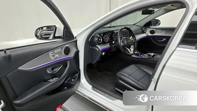 Mercedes-Benz E-Class W213 id 3009235 из Кореи 20