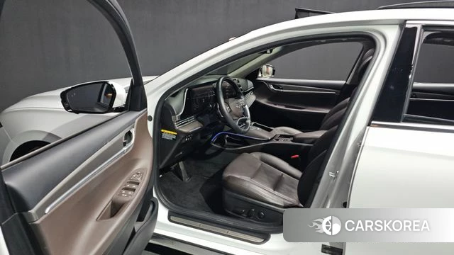 Hyundai The New Grandeur IG id 4284529 из Кореи 34