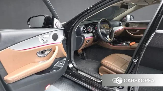 Mercedes-Benz E-Class W213 id 3761378 из Кореи 20