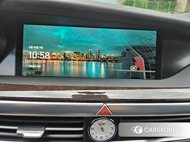 Genesis G90 id 4476235 из Кореи 20