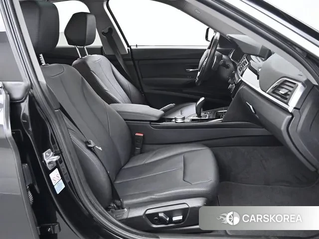 BMW 6 Series GT (G32) id 3570747 из Кореи 20