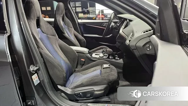 BMW 1 Series (F40) id 3033662 из Кореи 20