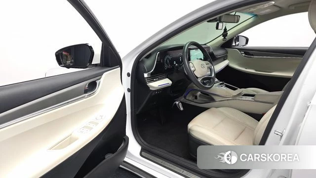 Hyundai The New Grandeur IG Hybrid id 4624968 из Кореи 31