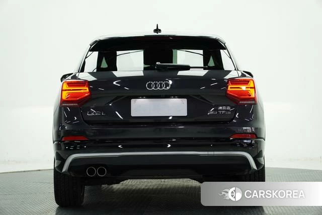 Audi Q2L id 4258684 из Китая 24