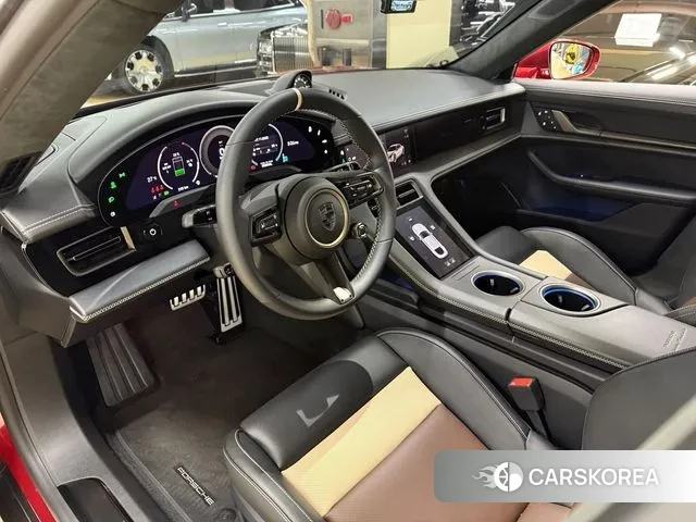 Porsche Taycan id 3431350 из Кореи 20