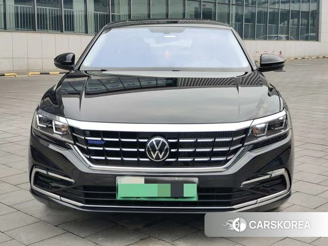 Volkswagen Passat PHEV id 4260222 из Китая 25