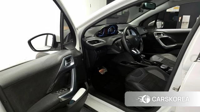 Peugeot 2008 id 4384561 из Кореи 31