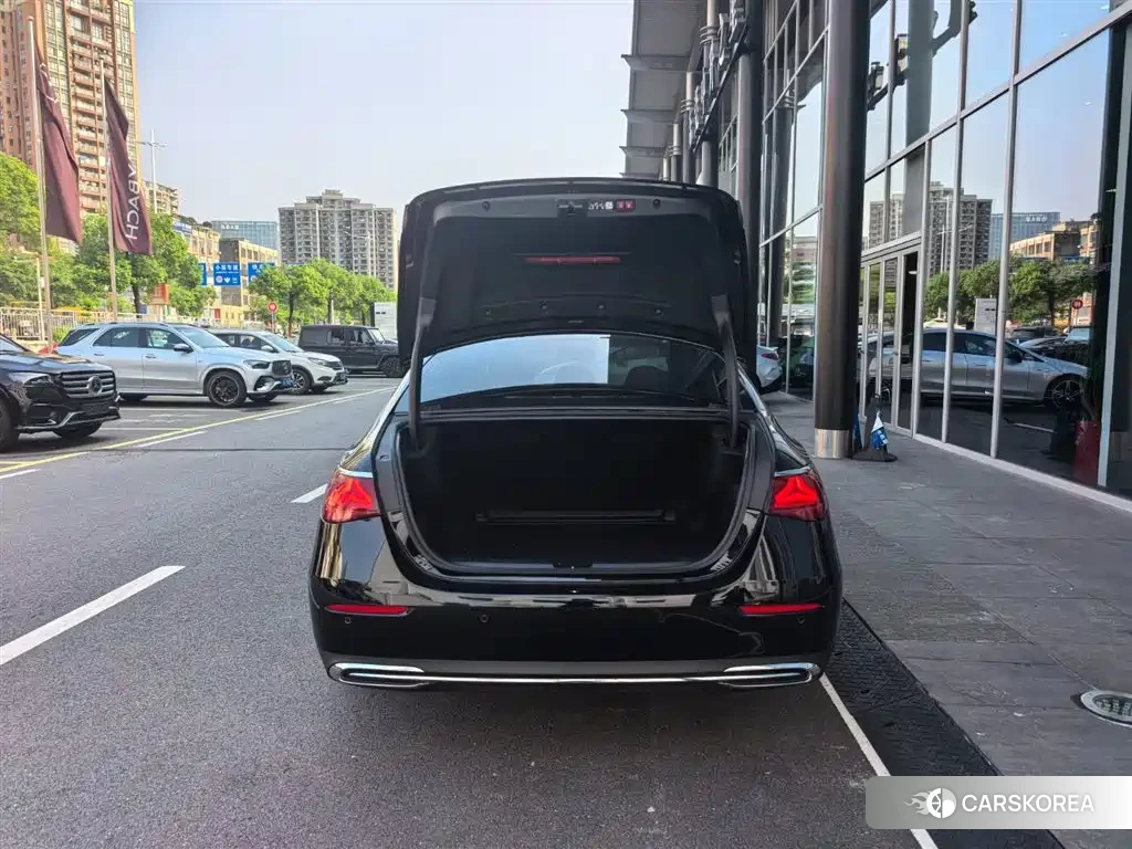 Mercedes-Benz E-Class id 4680580 из Китая 12