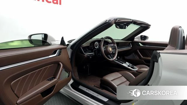 Porsche 911(992) id 4571255 из Кореи 20