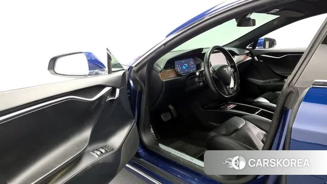 Tesla Model S id 3723441 из Кореи 20