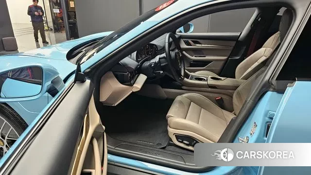 Porsche Taycan id 3472109 из Кореи 20