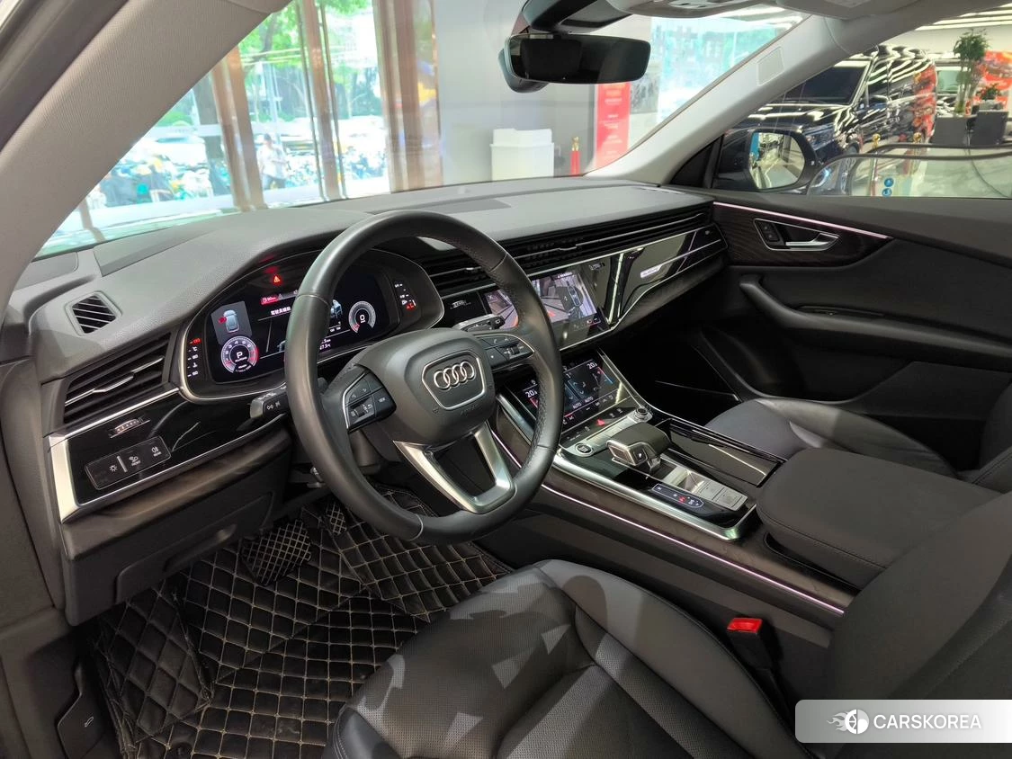 Audi Q8 id 4499034 из Китая 41